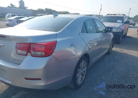 2015 Chevrolet Malibu 2Lt из США, поврежденный, VIN 1G11D5SL1FF262105